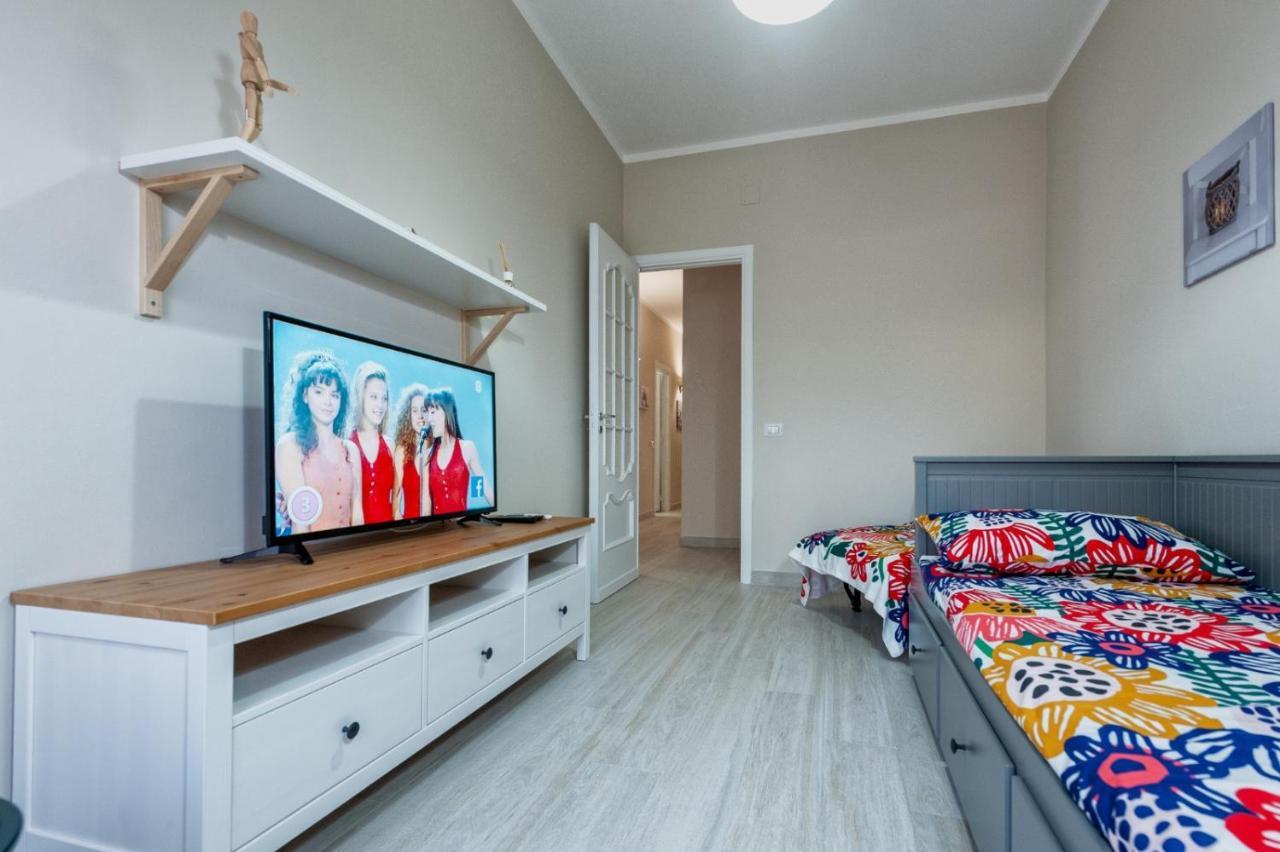 Bacicagiuba Apartments แตร์มินิ อิเมเรเซ ภายนอก รูปภาพ